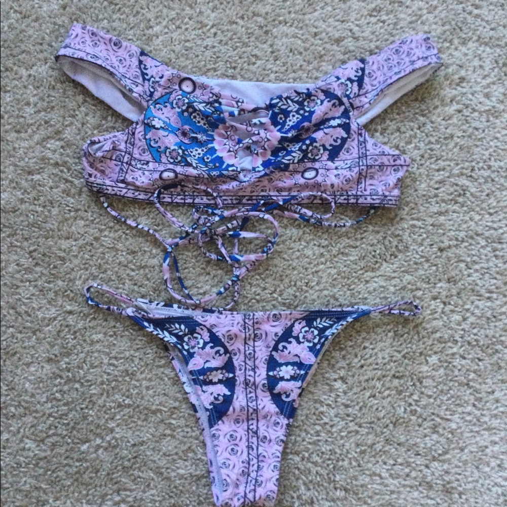 🔥🔥HOST PIC🔥🔥 Floral Bikini - Picture 10 of 16